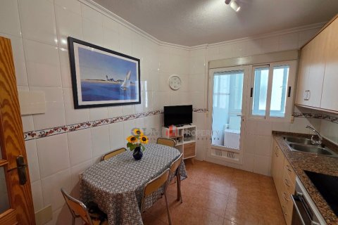 Apartment for sale in Los Alcazares, Murcia, Spain 3 bedrooms, No. 193435 - photo 3