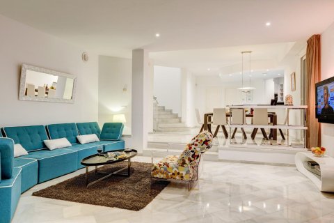 House zum Verkauf in Lloret de Mar, Girona, Spanien 4 Schlafzimmer, 412 m2 Nr. 140800 - Foto 18