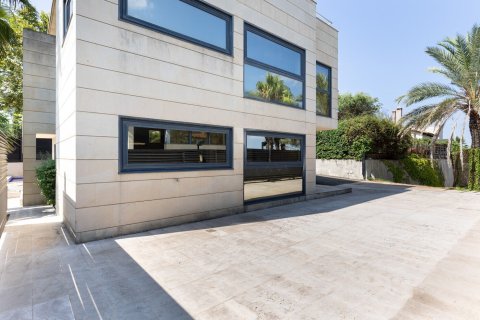 Продажа дома в Сан-Кугат-дель-Вальес, Барселона, Испания 4 спальни, №140801 - фото 5