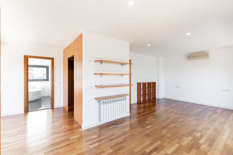 Продажа дома в Сан-Кугат-дель-Вальес, Барселона, Испания 4 спальни, №140801 - фото 27