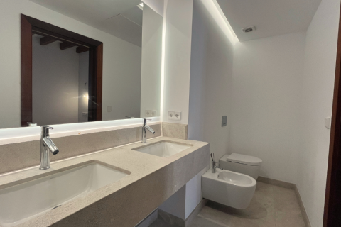 Lägenhet för uthyrning i Palma de Majorca, Mallorca, Spanien 3 sovrum, 214 kvm. Nr. 155753 - foto 8