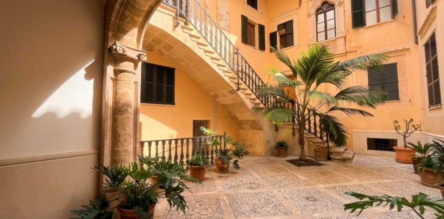 Lägenhet i Palma de Majorca, Mallorca, Spanien 3 sovrum, 214 kvm. Nr. 155753