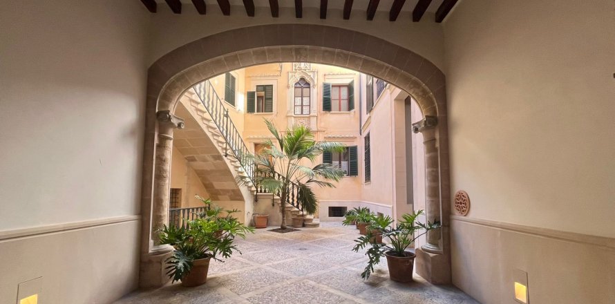 Wohnung in Palma de Majorca, Mallorca, Spanien 3 Schlafzimmer, 214 m2 Nr. 155753