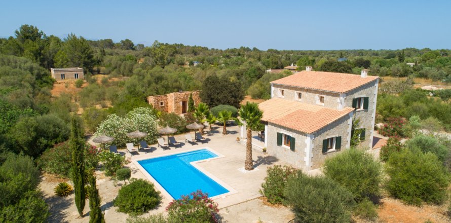 Finca en Algaida, Mallorca, España 5 dormitorios, 250 m2 No. 155756