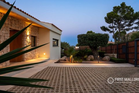 Villa zum Verkauf in Costa D'en Blanes, Mallorca, Spanien 4 Schlafzimmer, 311 m2 Nr. 190827 - Foto 9