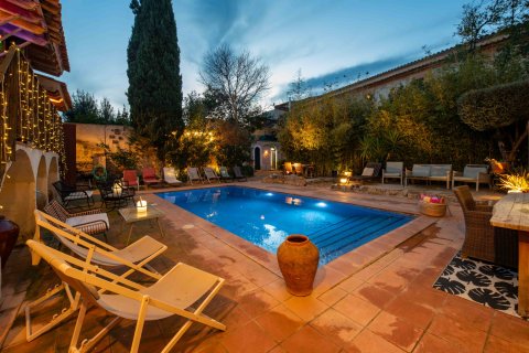 Townhouse à vendre à Alaro, Mallorca, Espagne, 20 chambres, 1500 m2 No. 190825 - photo 2