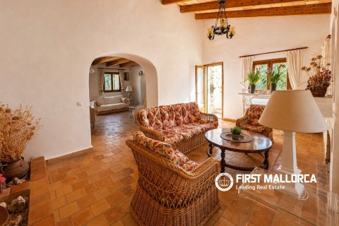 Finca zum Verkauf in Costitx, Mallorca, Spanien 6 Schlafzimmer, 316 m2 Nr. 190826 - Foto 4