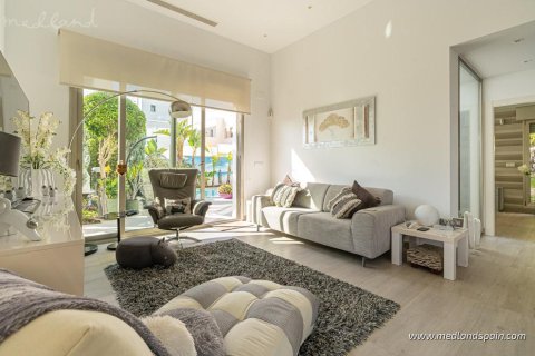 Villa en venta Benijófar, Alicante, España 3 dormitorios,  No. 139064 - foto 4