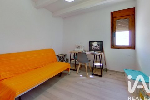 Продажа виллы в Камарлес, Таррагона, Испания 6 спален, 127м2 №184924 - фото 11