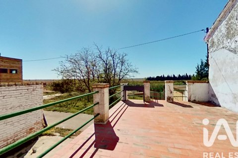 Продажа виллы в Камарлес, Таррагона, Испания 6 спален, 127м2 №184924 - фото 23