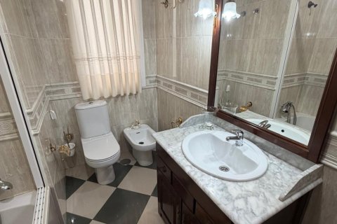 Apartment for sale in Lepe, Huelva, Spain 3 bedrooms, 83.24 sq.m. No. 184925 - photo 27