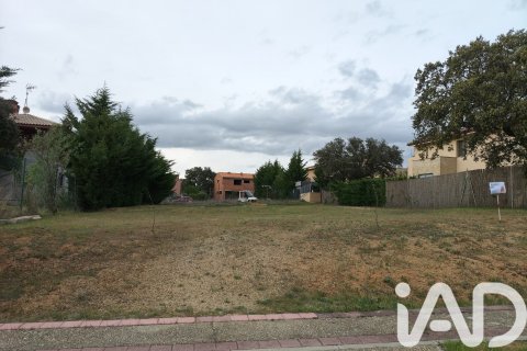 Продажа земельного участка в Карраскаль-де-Баррегас, Саламанка, Испания 662м2 №184927 - фото 4