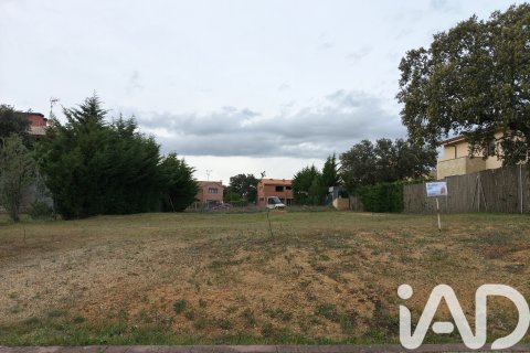 Продажа земельного участка в Карраскаль-де-Баррегас, Саламанка, Испания 662м2 №184927 - фото 3