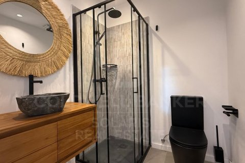 Villa for sale in Javea, Alicante, Spain 3 bedrooms, 250 sq.m. No. 160058 - photo 8