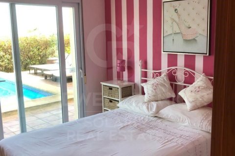 Villa à vendre à Javea, Alicante, Espagne, 4 chambres, 280 m2 No. 160059 - photo 17