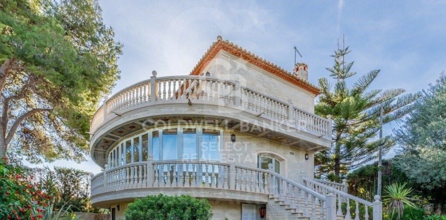 Villa in Javea, Alicante, Spanien 4 Schlafzimmer, 392 m2 Nr. 160064