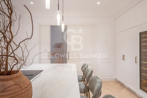 Huoneisto myytävänä Madrid, Espanja, 3 makuuhuonetta, 499 m2 No. 160062 - kuva 29