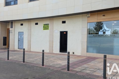 Liikekiinteistö Najera, La Rioja, Espanja 147 m2 No. 188198