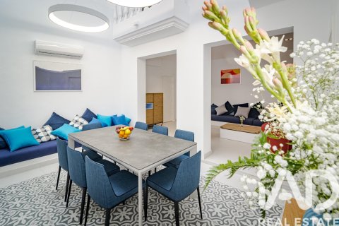 Вилла в Эстепона, Малага, Испания 4 спальни, 260м2 №152795