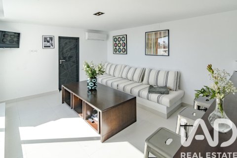 Продажа виллы в Эстепона, Малага, Испания 4 спальни, 260м2 №152795 - фото 30