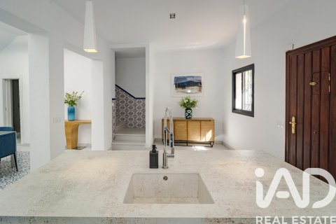 Продажа виллы в Эстепона, Малага, Испания 4 спальни, 260м2 №152795 - фото 4