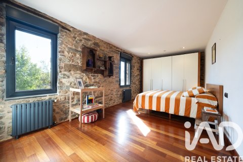 Продажа дома в Леон, Испания 5 спален, 707м2 №152798 - фото 23