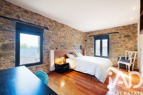 Продажа дома в Леон, Испания 5 спален, 707м2 №152798 - фото 25