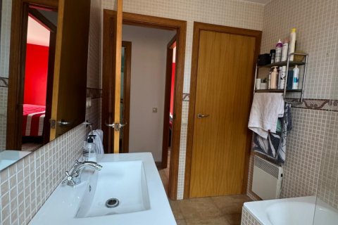 Dom w Vilallonga del Camp, Tarragona, Hiszpania 4 sypialnie, 181 mkw. nr 152800 – zdjęcie 23