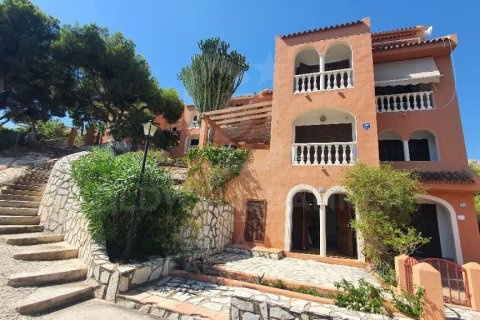 House for sale in Calpe, Alicante, Spain 3 bedrooms, 113 sq.m. No. 157793 - photo 2