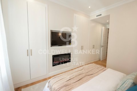Apartamento en venta en Madrid, España 3 dormitorios, 185 m2 No. 157789 - foto 12
