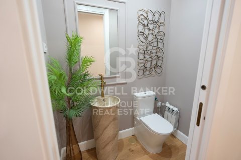 Apartamento en venta en Madrid, España 3 dormitorios, 185 m2 No. 157789 - foto 9