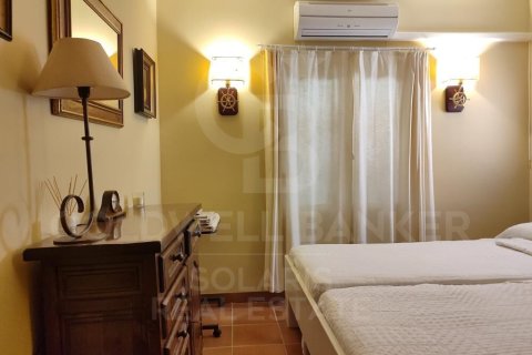 Villa for sale in Calpe, Alicante, Spain 3 bedrooms, 191 sq.m. No. 157788 - photo 22