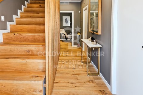 House for sale in Esplugues de Llobregat, Barcelona, Spain 4 bedrooms, 255 sq.m. No. 157791 - photo 16