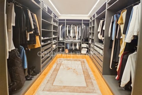 Продажа дома в Эсплугес-де-Льобрегат, Барселона, Испания 4 спальни, 255м2 №157791 - фото 14