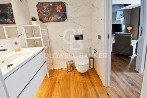 House for sale in Esplugues de Llobregat, Barcelona, Spain 4 bedrooms, 250 sq.m. No. 157792 - photo 11