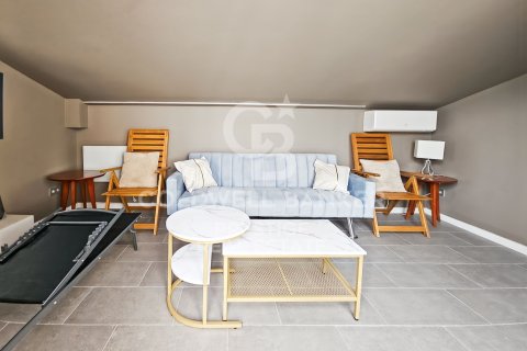 House for sale in Esplugues de Llobregat, Barcelona, Spain 4 bedrooms, 250 sq.m. No. 157792 - photo 6