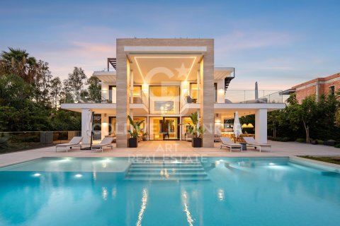 Casa in vendita a Marbella, Malaga, Spagna 6 camere da letto, 611 mq. N° 157794 - foto 2