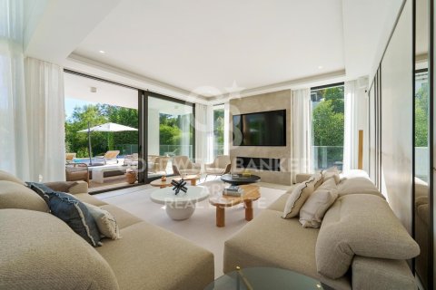 Продажа дома в Марбелья, Малага, Испания 6 спален, 611м2 №157794 - фото 3