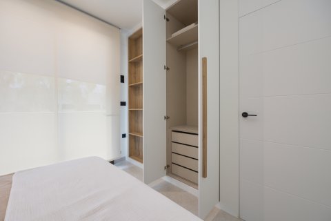 Apartment for sale in Guardamar del Segura, Alicante, Spain 2 bedrooms, No. 182332 - photo 10