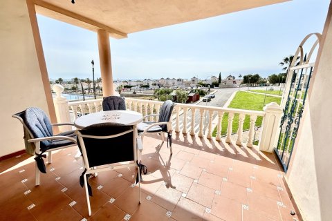 Apartamento en venta en Torrevieja, Alicante, España 2 dormitorios, 78 m2 No. 189425 - foto 26