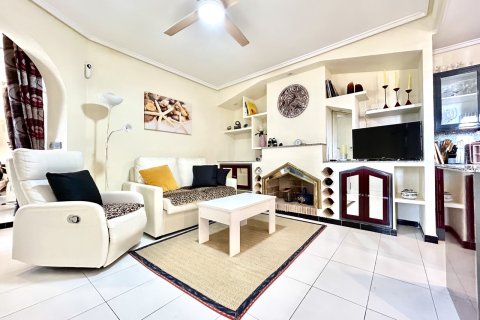 Apartamento en venta en Torrevieja, Alicante, España 2 dormitorios, 78 m2 No. 189425 - foto 11