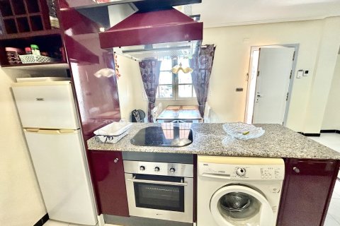 Apartamento en venta en Torrevieja, Alicante, España 2 dormitorios, 78 m2 No. 189425 - foto 16