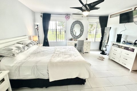 Продажа виллы в Катраль, Аликанте, Испания 4 спальни, 540м2 №189424 - фото 11