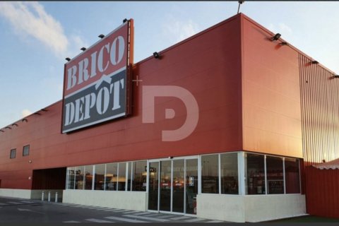 Tontti Espanja 9943 m2 No. 154913