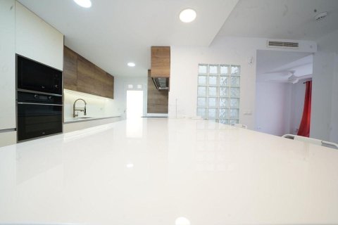 Продажа дома в Мутксамель, Аликанте, Испания 6 спален, 197м2 №146358 - фото 20