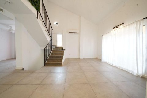 Продажа дома в Мутксамель, Аликанте, Испания 6 спален, 197м2 №146358 - фото 6