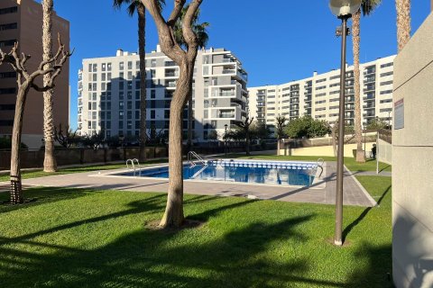 Apartment à louer à Alicante, Espagne, 2 chambres, 110 m2 No. 146360 - photo 22