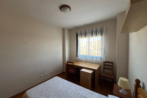 Apartment à louer à Alicante, Espagne, 2 chambres, 110 m2 No. 146360 - photo 12