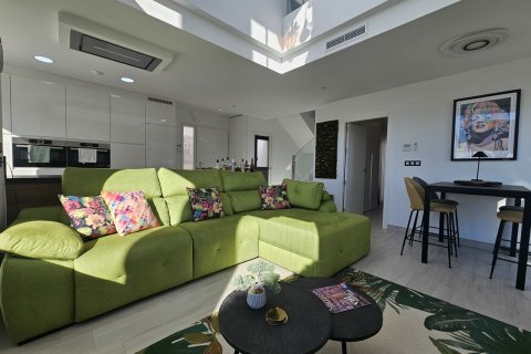 Villa for sale Alicante, Spain 3 bedrooms, 208 sq.m. No. 115964 - photo 5