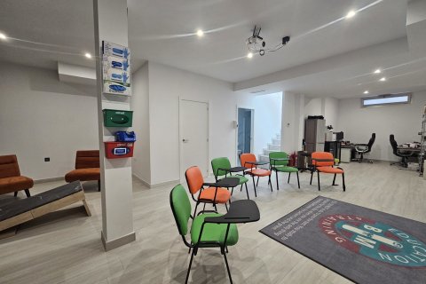 Villa for sale Alicante, Spain 3 bedrooms, 208 sq.m. No. 115964 - photo 28